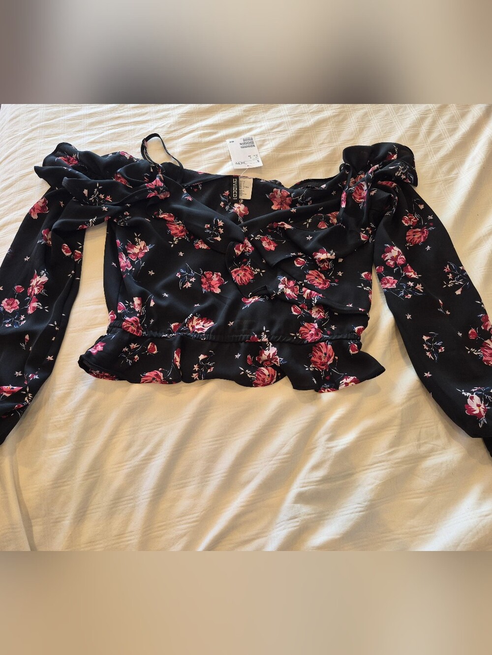 H&M Black Floral Off-Shoulder Ruffle Blouse